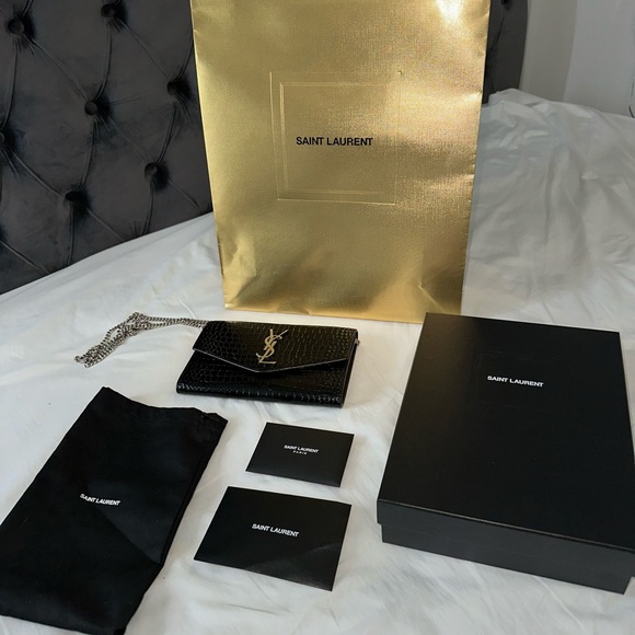 ❌SOLD YSL Handbag - Picture 2 of 7